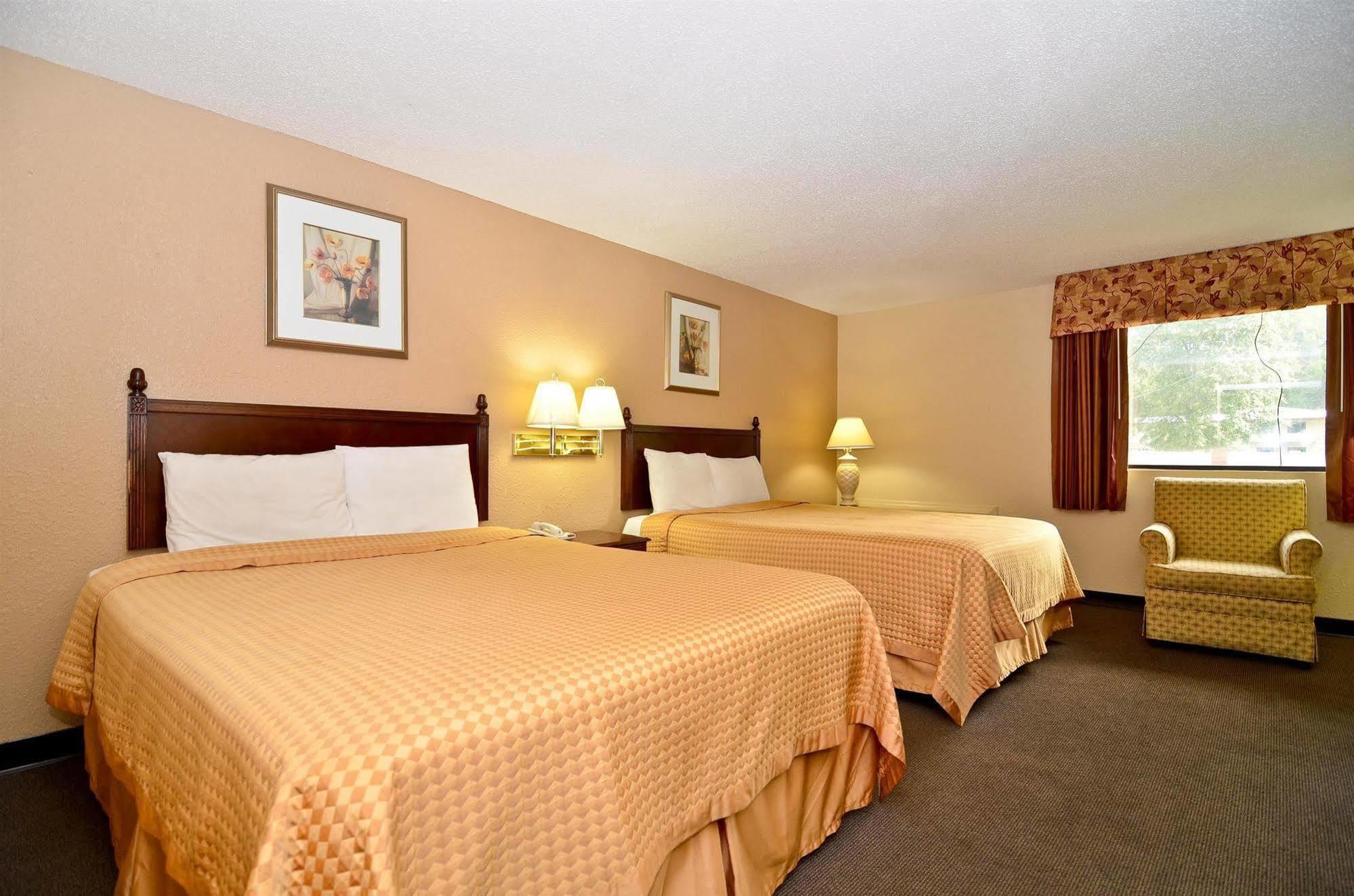 Americas Best Value Inn Smithfield Zimmer foto